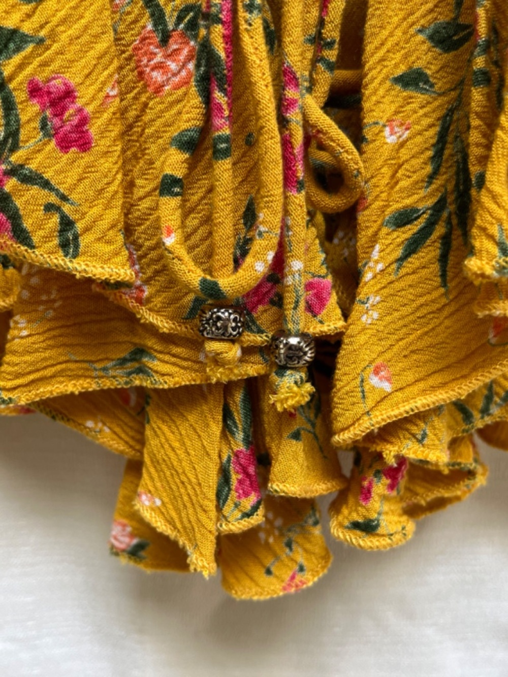 Yellow Flowered Ruffled Lace-Up Crop Top - Picture 3 of 4